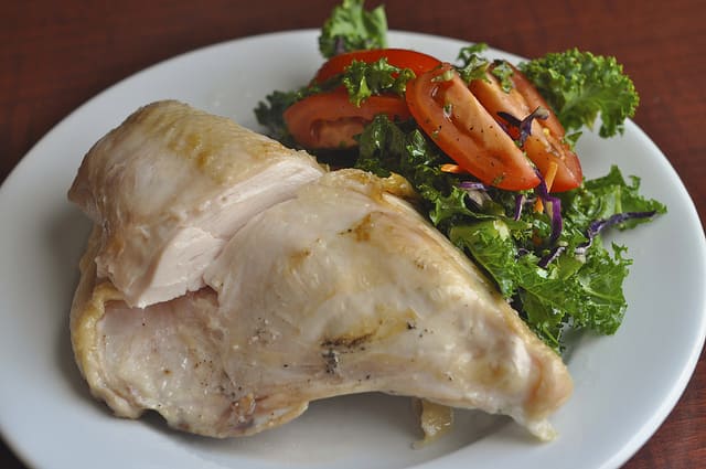 Куриное белое мясо (грудка): калорийность и пищевая ценность
